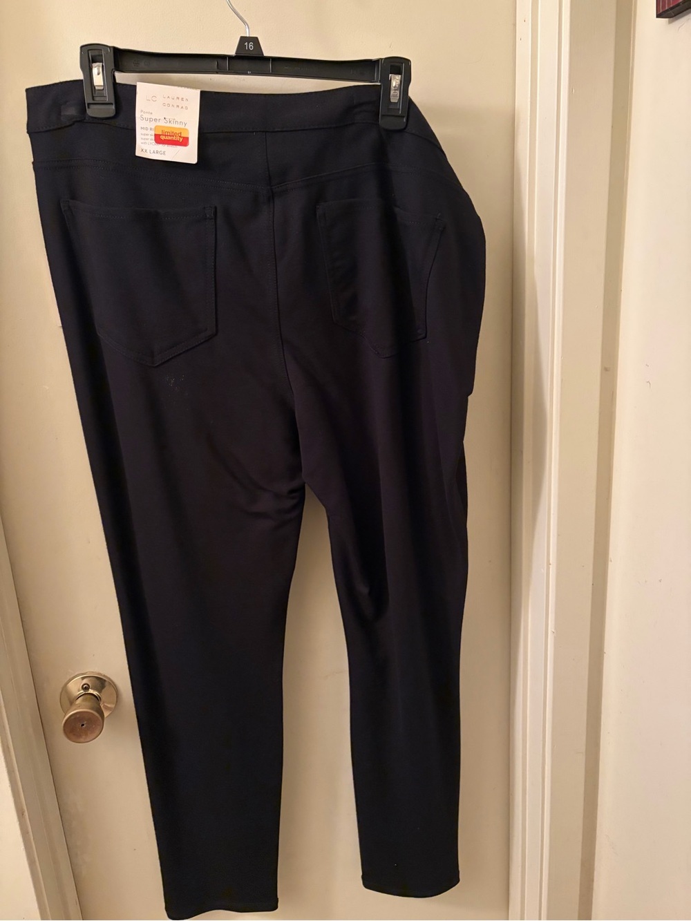 LC Lauren Conrad Black Slim Dress Pants - Picture 2 of 4